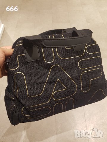 чанта , снимка 6 - Чанти - 43423070