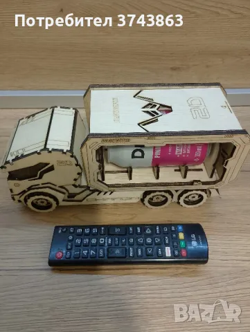 Камиони който носи безалкохолно кенче , снимка 5 - Антикварни и старинни предмети - 50384052