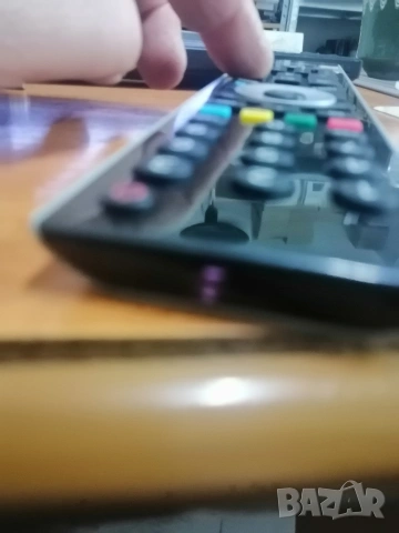 Дистанционно GRUNDIG TP6187R за телевизори GRUNDIG, снимка 4 - Дистанционни - 53365431