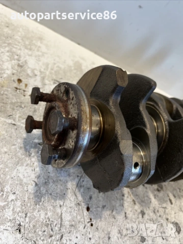 Колянов вал NFU бензин за Peugeot 1007 16V, 1.6 (2006), снимка 2 - Части - 53535710