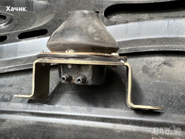 Стъкломиещо / крачна помпа за вода - Волга 24 / ГАЗ , снимка 3 - Части - 38989727