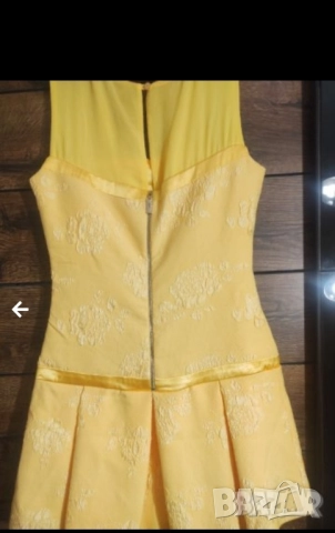 Страхотна италиански рокля , снимка 2 - Рокли - 52513258