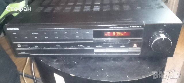 Усилвател със радио тунер Grundig 