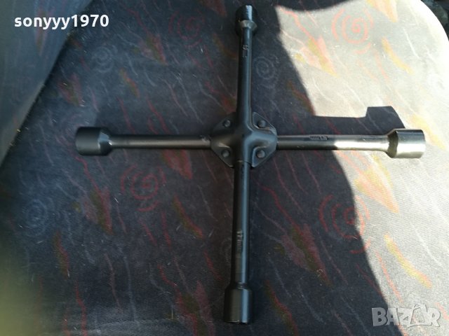 ключ за гуми кръстачка-черен 2104211045, снимка 3 - Аксесоари и консумативи - 32628259