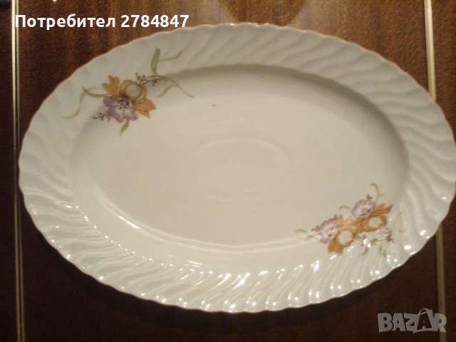 Голяма порцеланова чиния, овална, от социализма , снимка 11 - Сервизи - 44097521