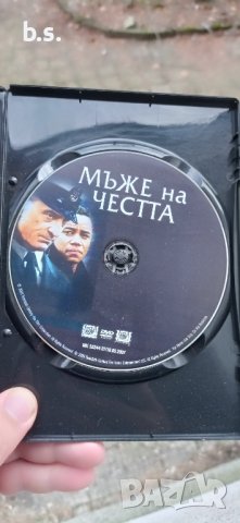 Мъже на честта с Робърт Де Ниро и Куба Гудинг Джуниър DVD , снимка 2 - DVD филми - 43969052