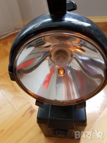 Стар акумулаторен бакелитен прожектор, снимка 5 - Антикварни и старинни предмети - 32900656