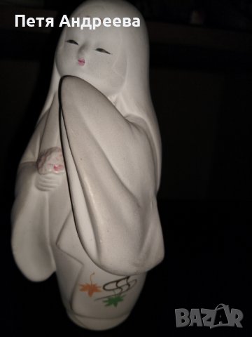 Японска порцеланова кукла, снимка 1 - Статуетки - 38777797