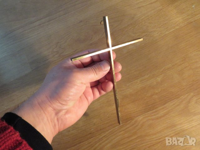 Стар бронзов кръст  20 х 12 см  - притежавайте това разпятие и нека бог и силата му винаги ви пазят , снимка 2 - Антикварни и старинни предмети - 34625433