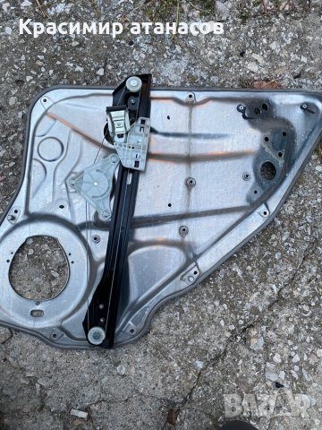 Машинка ел. стъкло за Мерцедес ц-класа w204.задна лява 2007г, снимка 2 - Части - 34920688