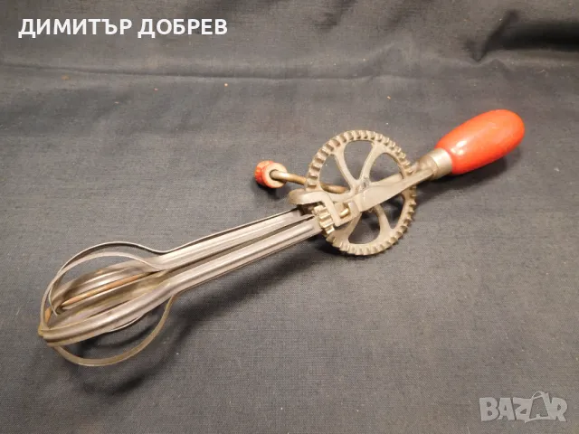 СТАРА РЕТРО РЪЧНА МЕХАНИЧНА БЪРКАЛКА МИКСЕР, снимка 3 - Антикварни и старинни предмети - 49736788