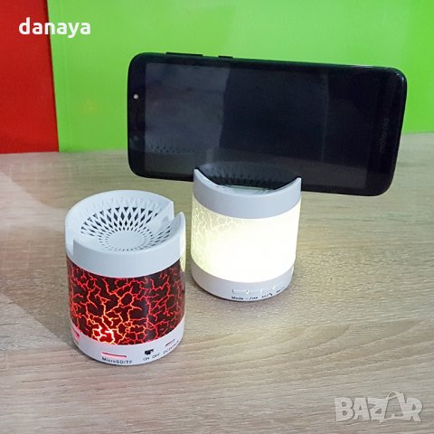  Светеща мини bluetooth колонка със стойка за телефон mp3 hands free, снимка 9 - Слушалки и портативни колонки - 26530061