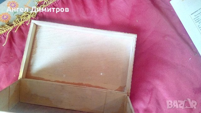 Български воин Дървена соц кутия , снимка 5 - Антикварни и старинни предмети - 37776089