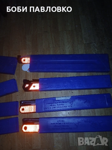 Оргинален авариен триъгълник бмв нов, снимка 13 - Аксесоари и консумативи - 51964725