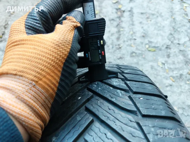 2бр.зимни гуми MICHELIN 215/60/17 96H DOT 2422, снимка 3 - Гуми и джанти - 48631193