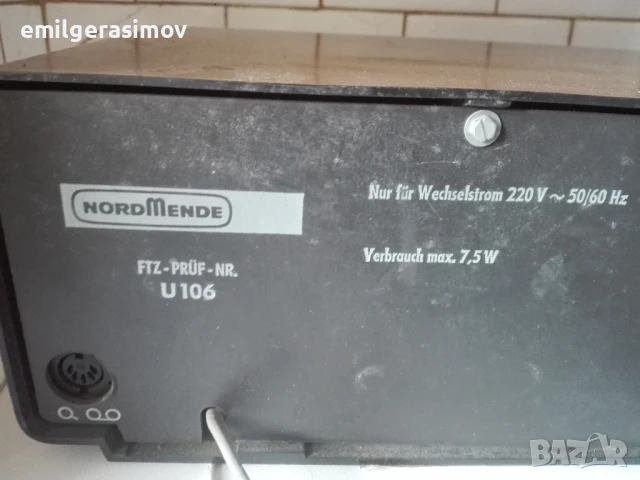 Радио NORD MENDE U 106 , Сокол 404 и Neywa 402., снимка 9 - Антикварни и старинни предмети - 51097242