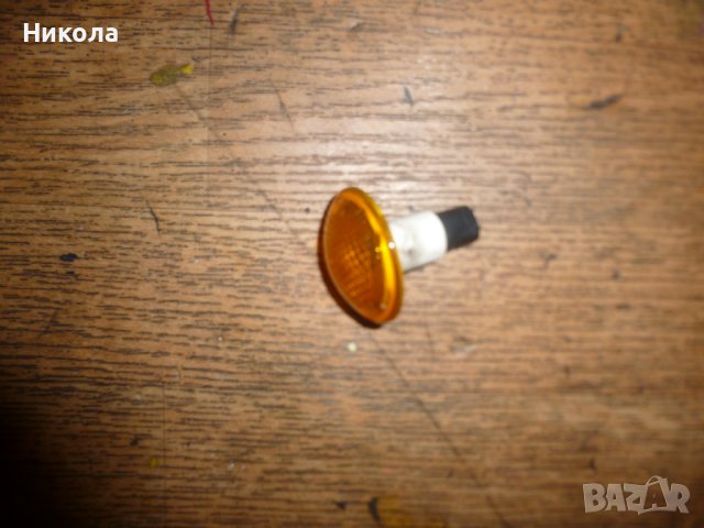 Мигач в преден ляв калник Range Rover 3 3.0 177 к.с, снимка 2 - Части - 39942460