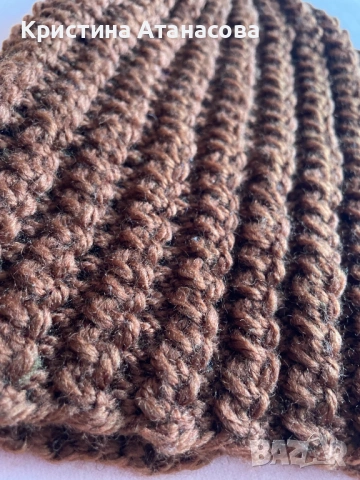 Плетена шапка кафява, снимка 3 - Шапки - 53057018