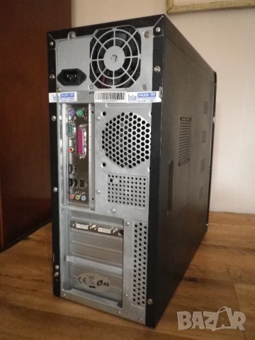 Двуядрен компютър Gigabyte GA-P31-ES3G, снимка 2 - Работни компютри - 51285177