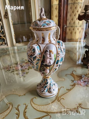 Италианска порцеланова ваза 032, снимка 2 - Антикварни и старинни предмети - 38823342