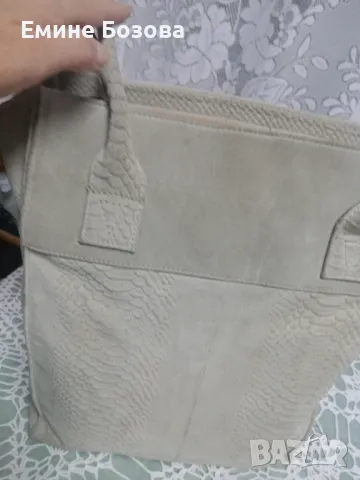 ПРОДАВАМ ДАМСКИ ЧАНТИ РАЗЛИЧНИ - Zara,geniene,PARFOIS, снимка 11 - Чанти - 50320279