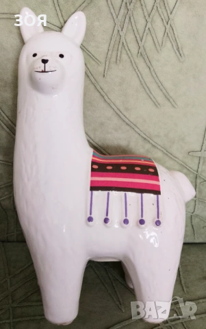 Касичка Порцелан,,Лама,, Перу.