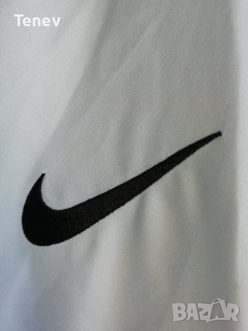 AZ Alkmaar Nike оригинално бяло мъжко яке АЗ Алкмаар , снимка 4 - Якета - 43218412