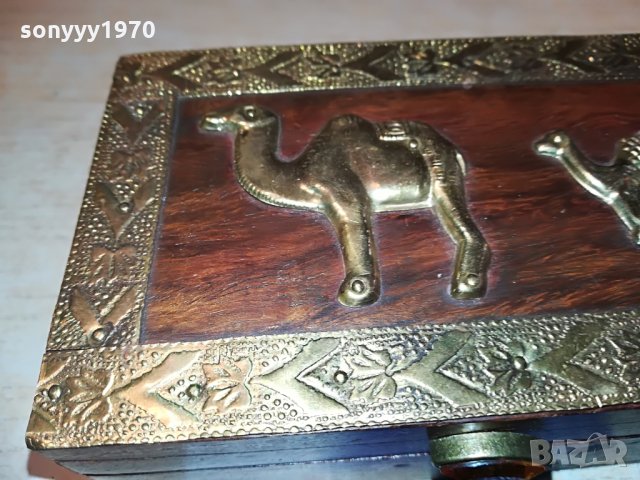 красива дървена кутия с камили-13х8х5см, снимка 3 - Колекции - 28715398