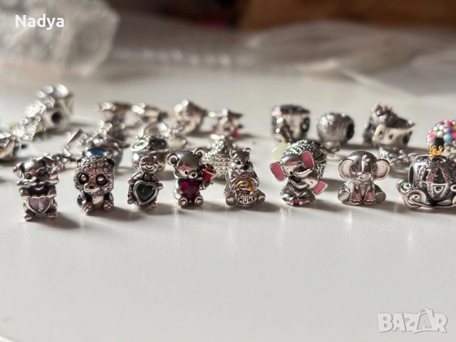 Гривни и талисмани Pandora, снимка 6 - Гривни - 53526584