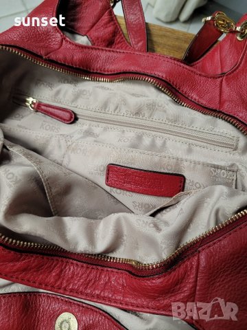 MICHAEL Michael Kors

 естествена кожа червена чанта,ТРИ прегради , снимка 14 - Чанти - 43118730