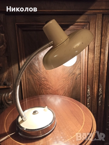Индустриална настолна лампа , снимка 4 - Антикварни и старинни предмети - 52573392