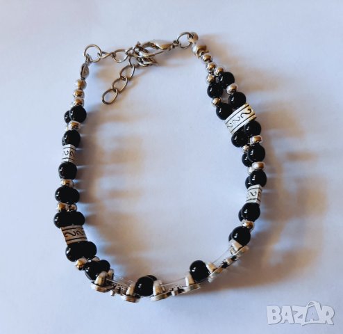 Гривна от тибетско сребро и мъниста, снимка 2 - Гривни - 43068405