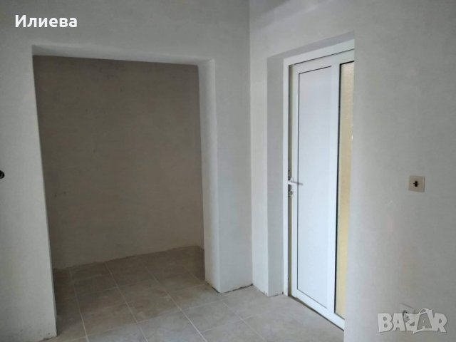 Продавам етаж от къща гр.Каварна, снимка 11 - Етаж от къща - 25847145