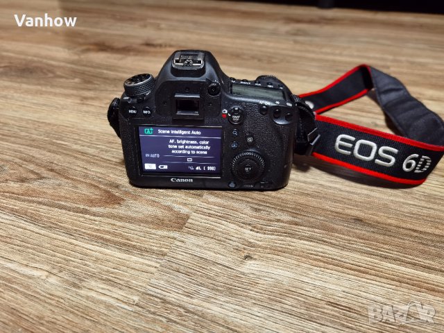 Продавам фотоапарат Canon 6D , снимка 2 - Фотоапарати - 44015915
