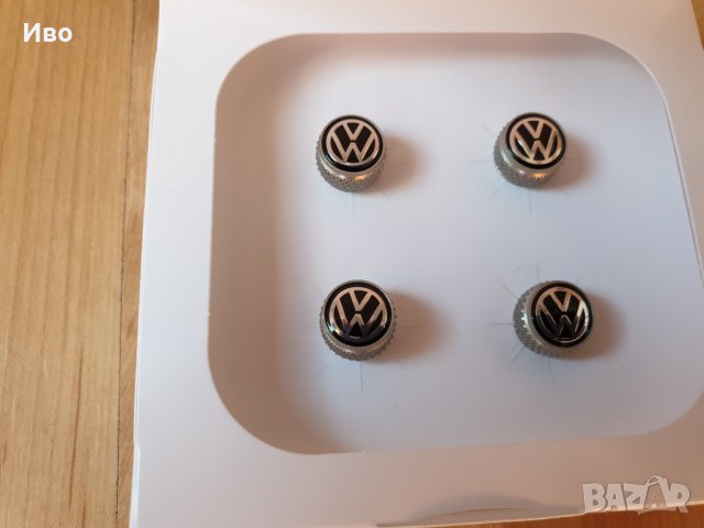 Оригинални  капачки за вентили 