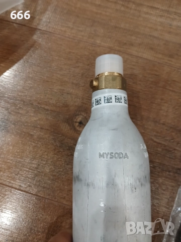 Алуминиева бутилка за CO2 с високо налягане 0.6L , снимка 5 - Други стоки за дома - 52950475