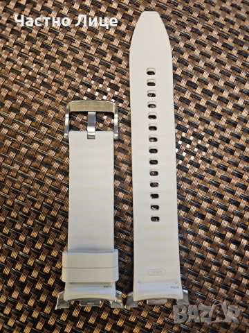 Оригинална бяла хибридна каишка за Watch 8 Classic, снимка 3 - Резервни части за телефони - 52582563
