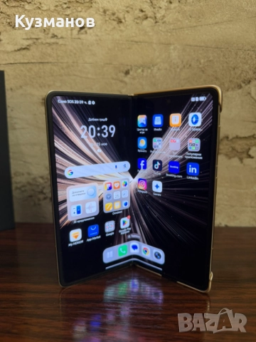 Продавам изгодно Honor Magic V5 - чисто нов сгъваем телефон, снимка 2 - Други - 52545747