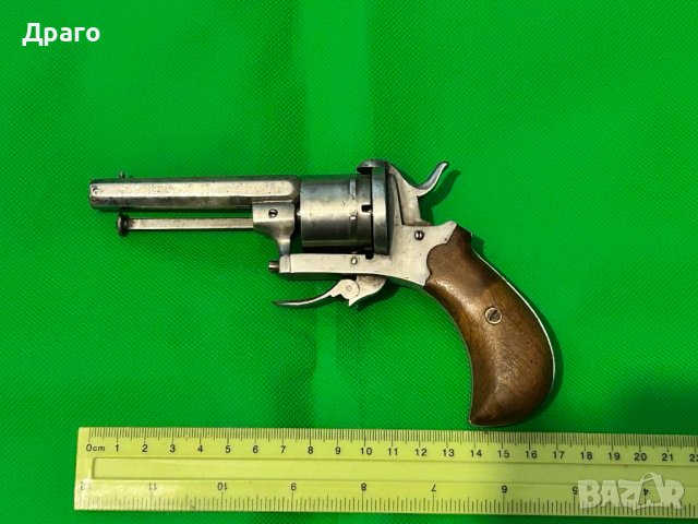 Стар щифтов револвер Лефуше 7 мм, снимка 2 - Антикварни и старинни предмети - 44057695