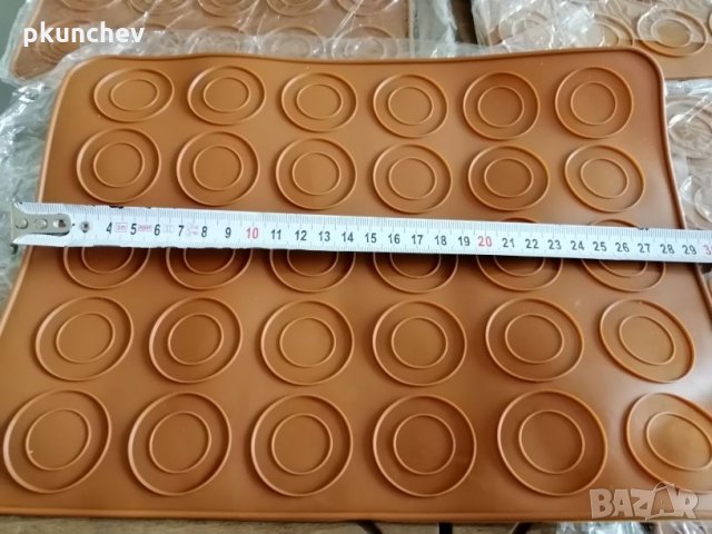 Силиконови форми за френски макарони, снимка 2 - Домашни продукти - 26561224