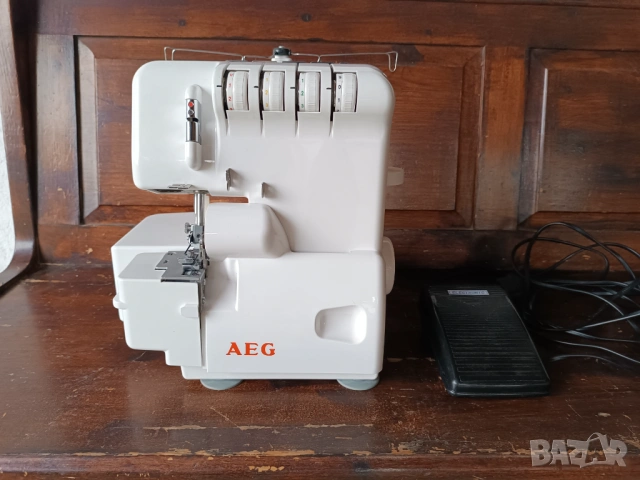 Оверлог AEG, снимка 5 - Шевни машини - 53519864