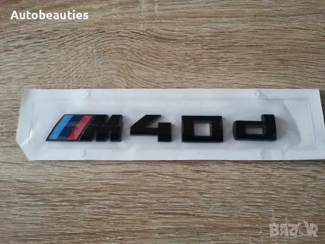 черна емблема BMW M40d малък размер