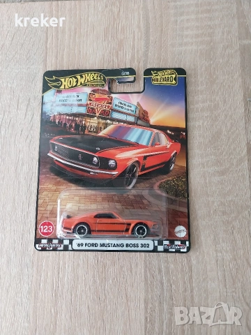 hot wheels premium 1:64
