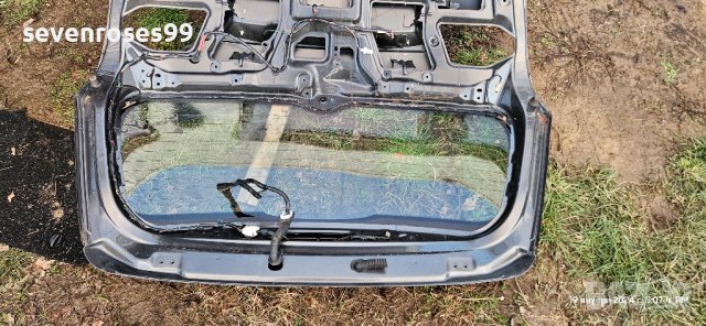 заден капак багажник Mazda 6 2006 2.0i 147 Мазда 6 комби, снимка 2 - Части - 43885214