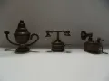 № 7822 три стари малки метални / бронзови фигурки  - грамофон , телефон , лампа / свещник  , снимка 6