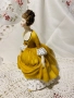 порцеланова статуетка , снимка 3