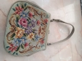Бродирана чанта., снимка 4