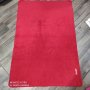 Продавам червено одеалце, снимка 1 - Олекотени завивки и одеяла - 32477532