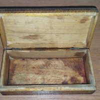 Стара дървена кутия, снимка 2 - Колекции - 27923791