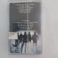 Оригинална касета Helloween Wizard, снимка 2 - Аудио касети - 43166013
